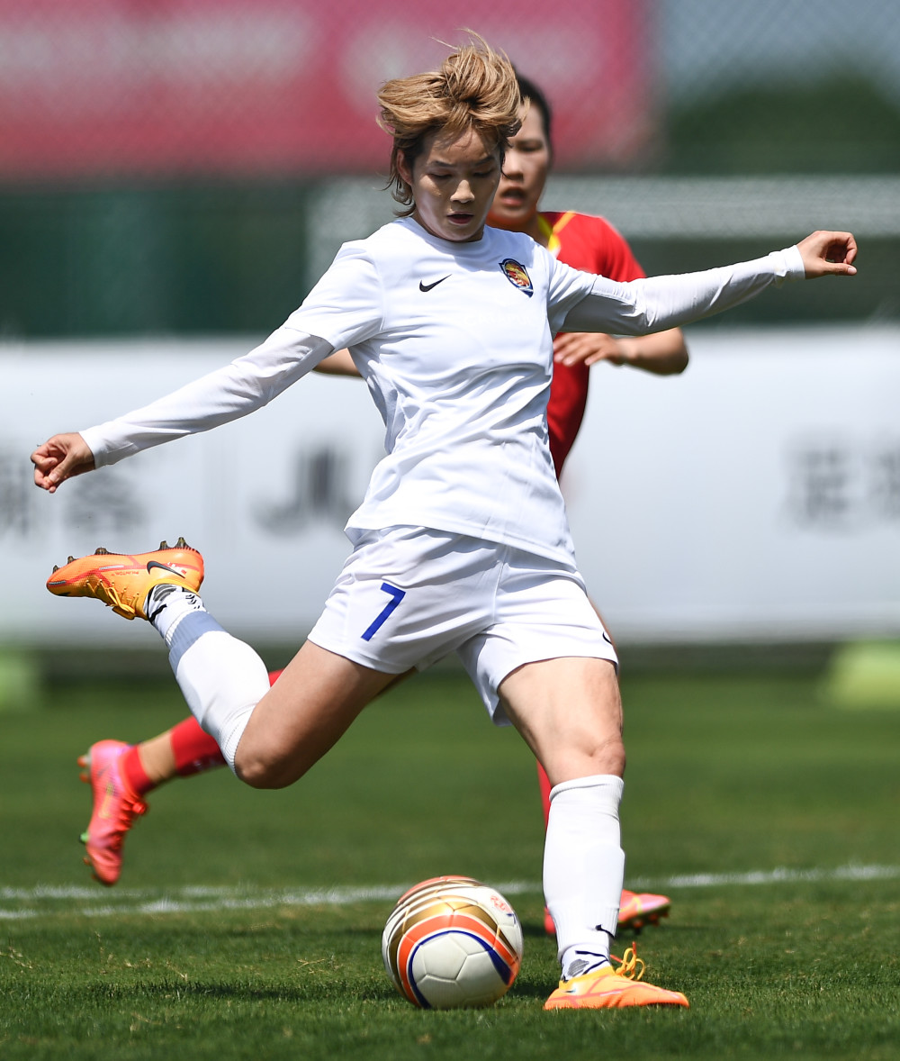 熊猫体育平台-包含新主帅上任！新西兰女足备战全新气象的词条