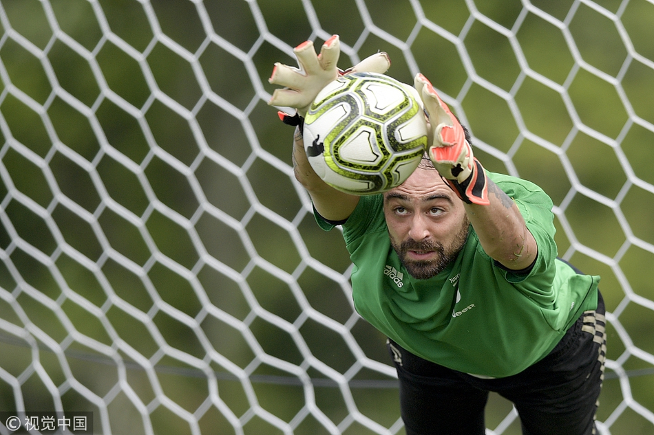 欧洲球队备战残酷赛程，磨砺实力的简单介绍