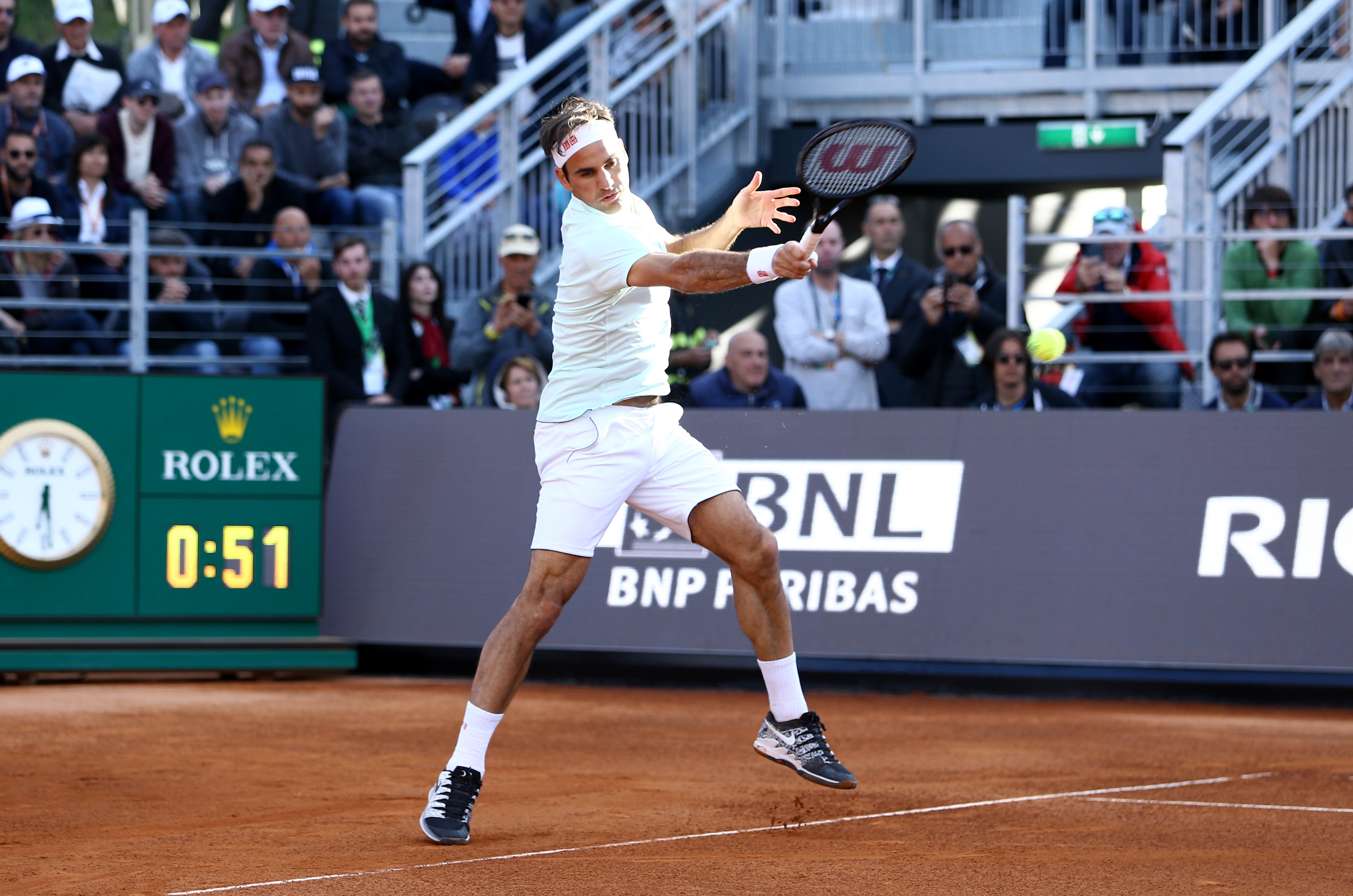 意大利网球队爆冷世界网球队，费德勒完成帽子戏法