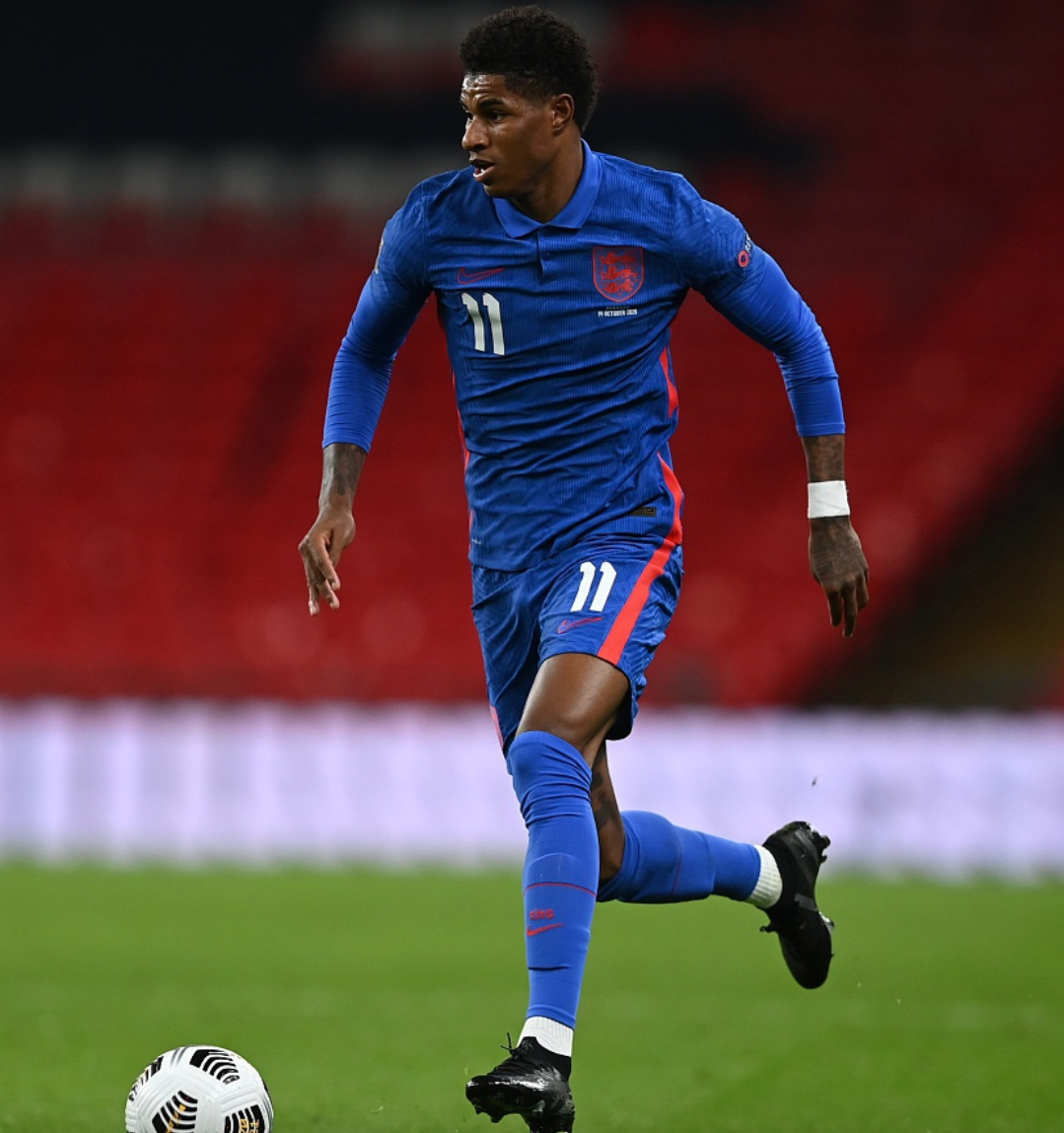 熊猫体育中国App-包含扎根英格兰队，再创佳绩的词条