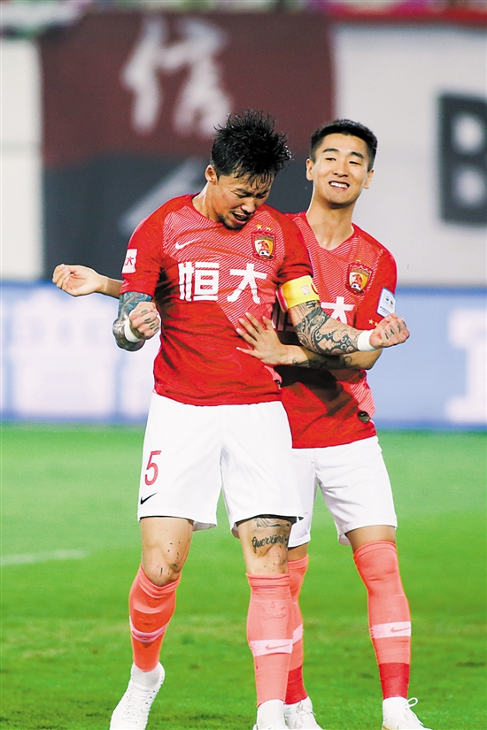 关于广州恒大客场战胜北京人和,排名升至第三的信息 关于广州恒大客场战胜北京人和,排名升至第三的信息