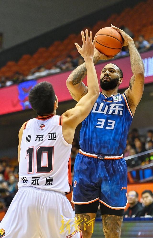 包含山东队主场一鼓作气击败江西的词条