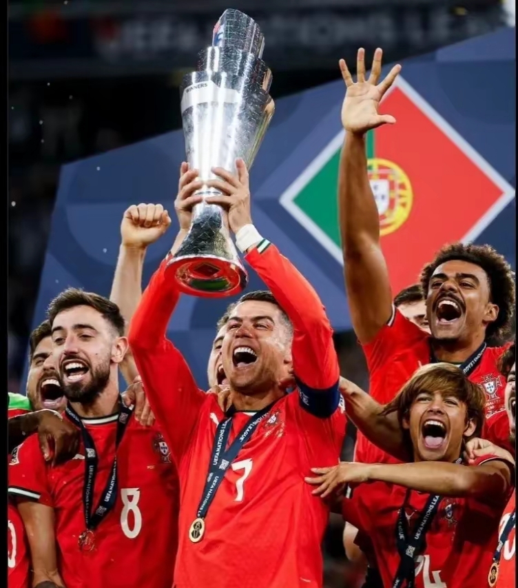 阿根廷横扫勒沃库森，若日尼奥带队取胜