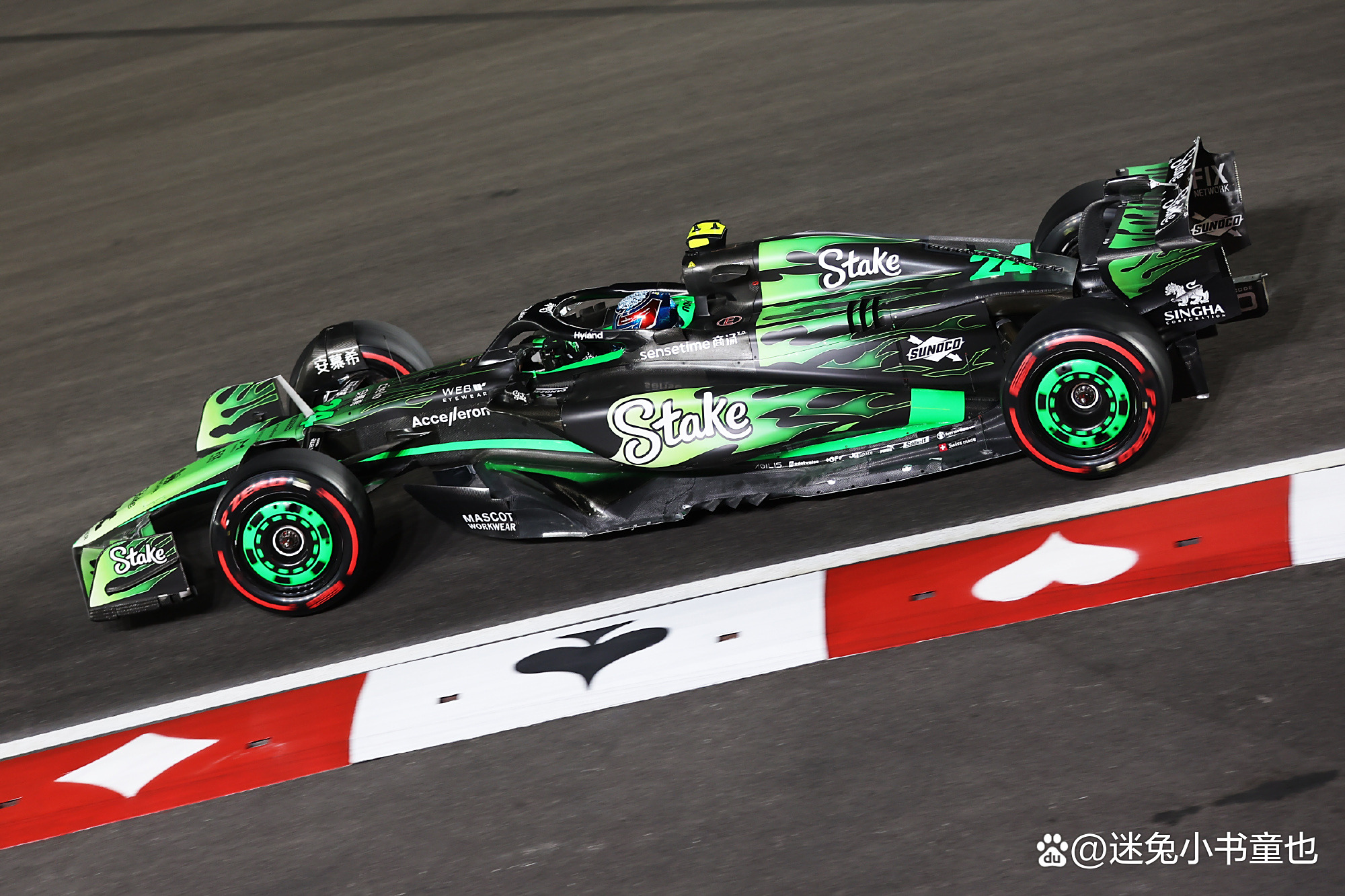 包含梅赛德斯绝杀迈凯伦，佩雷兹扛起全队的词条