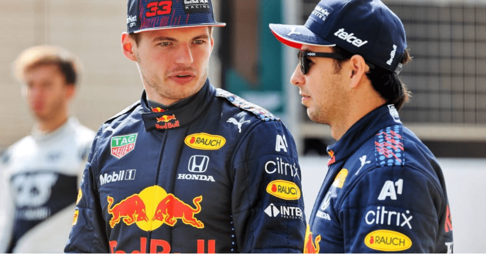 包含梅赛德斯绝杀迈凯伦，佩雷兹扛起全队的词条